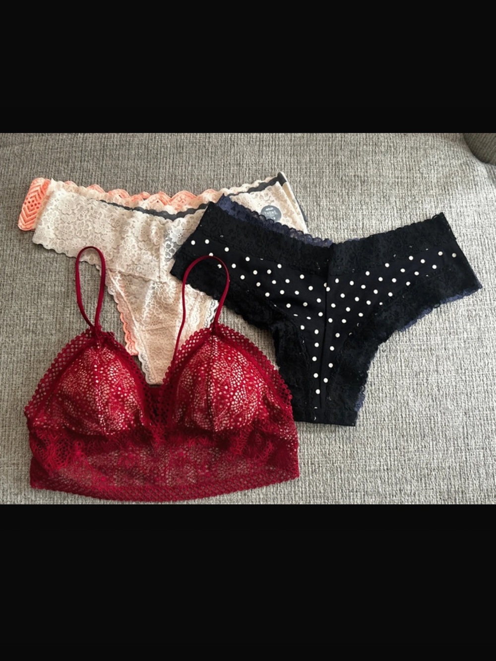 8 pieces intimate bundle